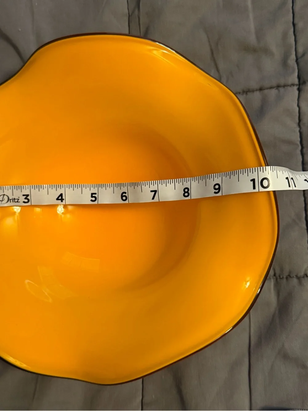 Scalloped Orange Ceramic Serving Bowl - Vibrant Table Accent